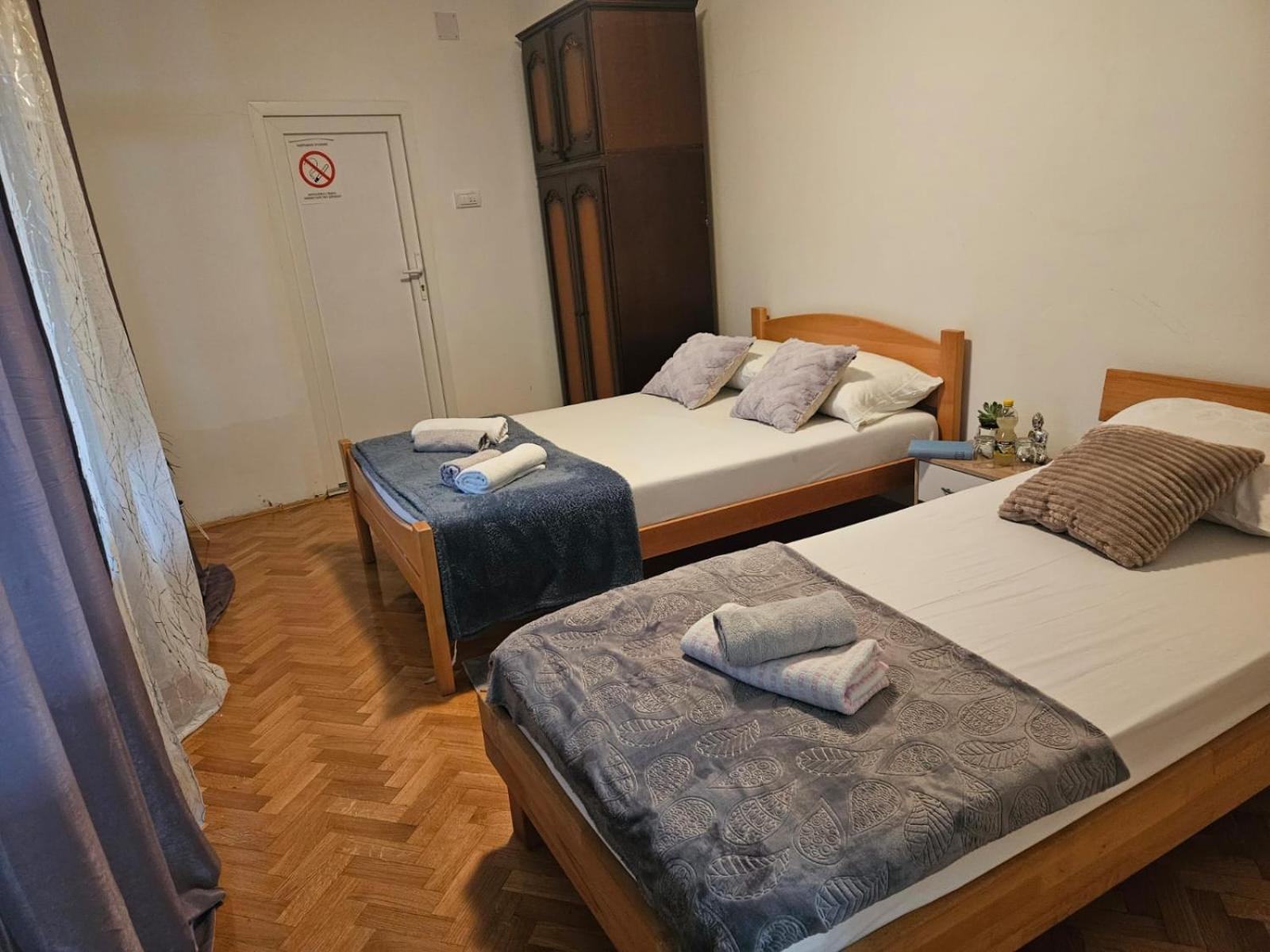 Apartmani, Sobe Ziza Bezdan 外观 照片