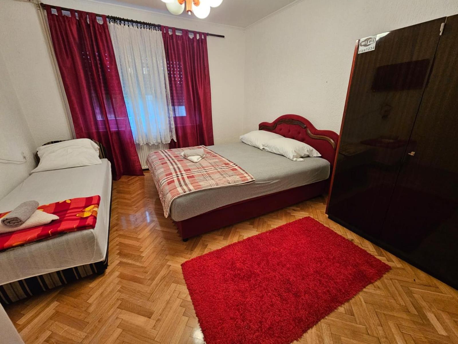 Apartmani, Sobe Ziza Bezdan 外观 照片
